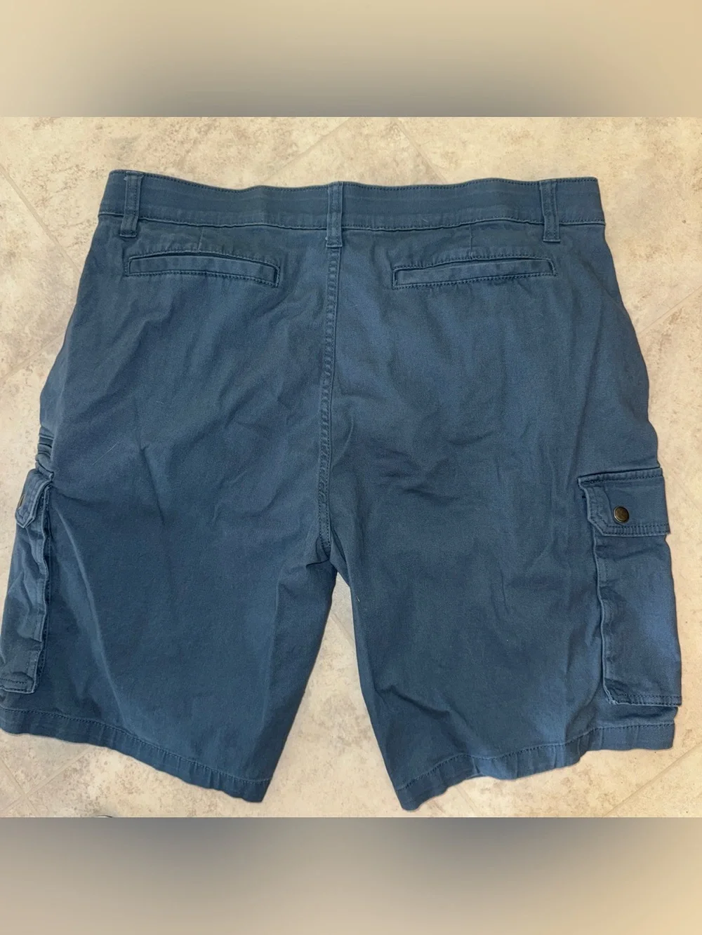 Iron co. Men's Cargo Shorts in Blue with Utility Pockets, waist 36”